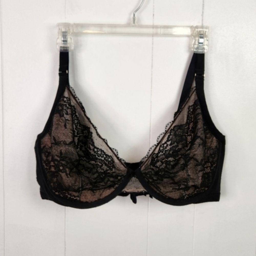 Torrid Curve Black Lace Unpadded Womens Bra 40DDD 40F Underwire
